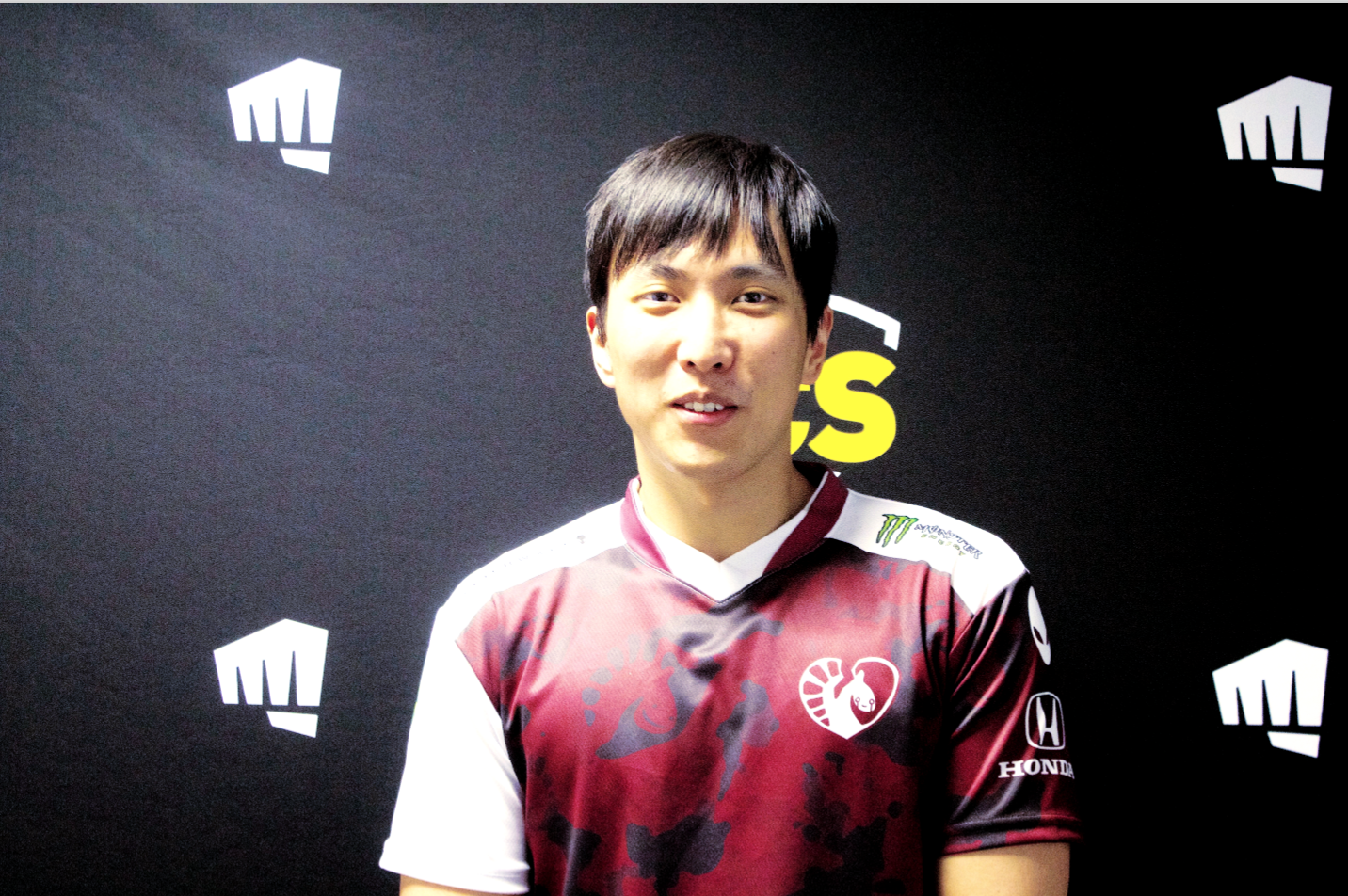 #17 Yiliang "Doublelift" Peng image